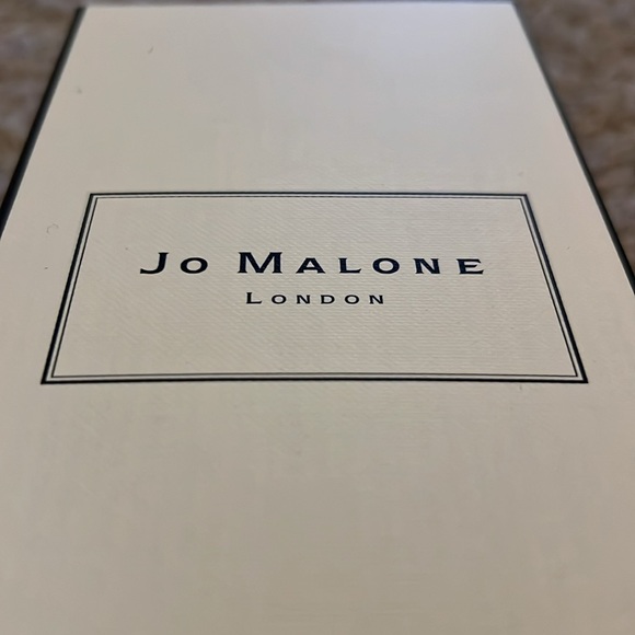 Jo Malone 100ML Cologne Box - Picture 6 of 6
